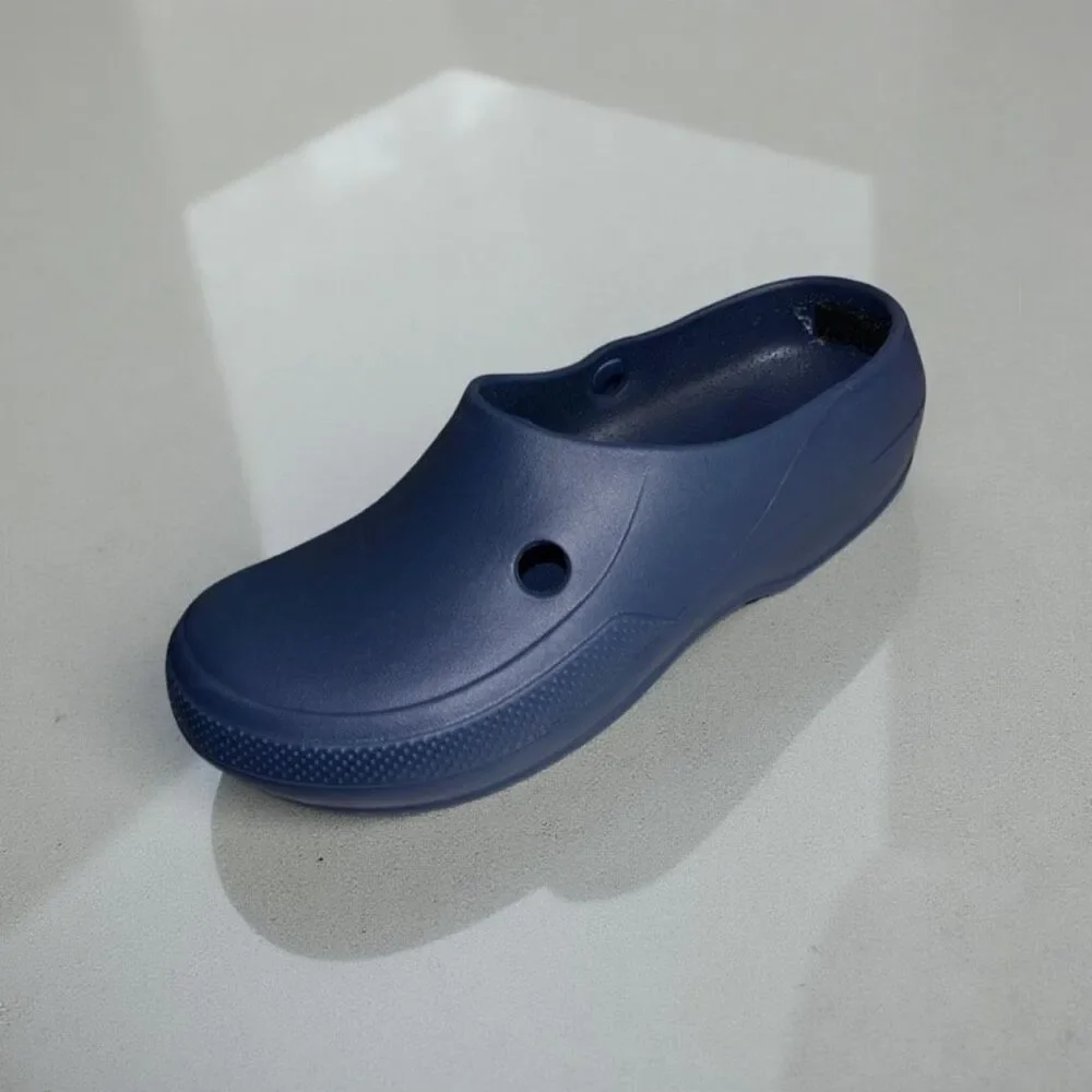 Unisex Crocs Medical Clog Navy No Strap Slip On Design Size M6 W8